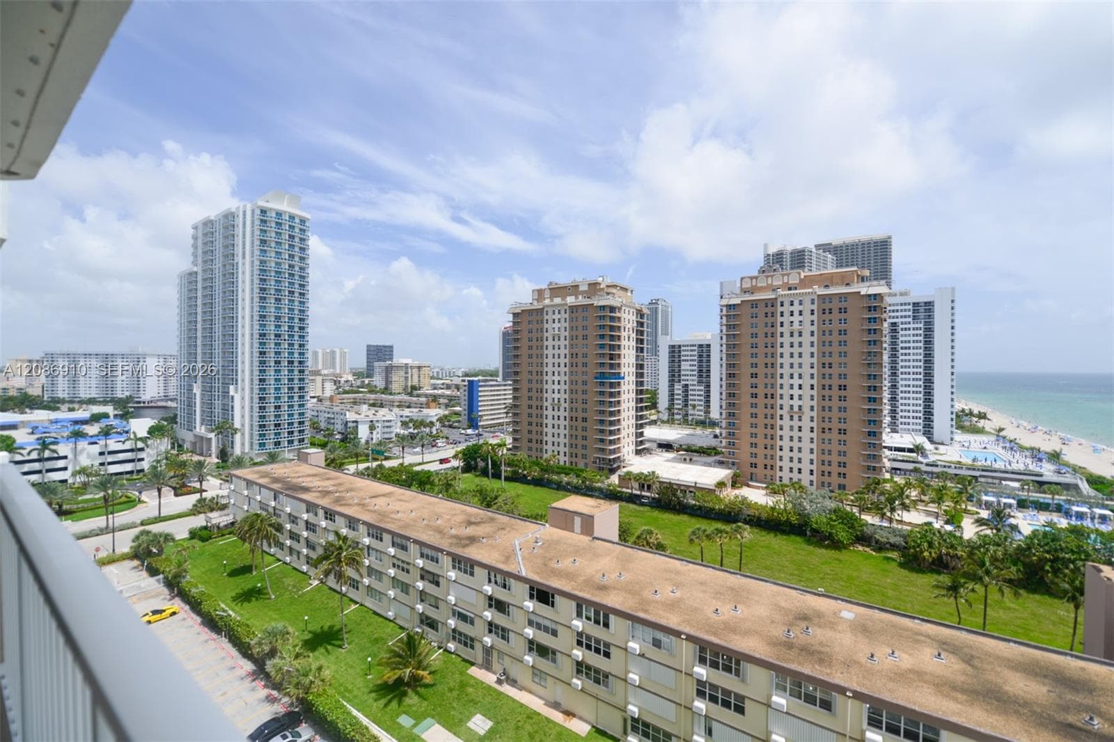 HEMISPHERES CONDO · #11H in Hallandale Beach - Photo 3