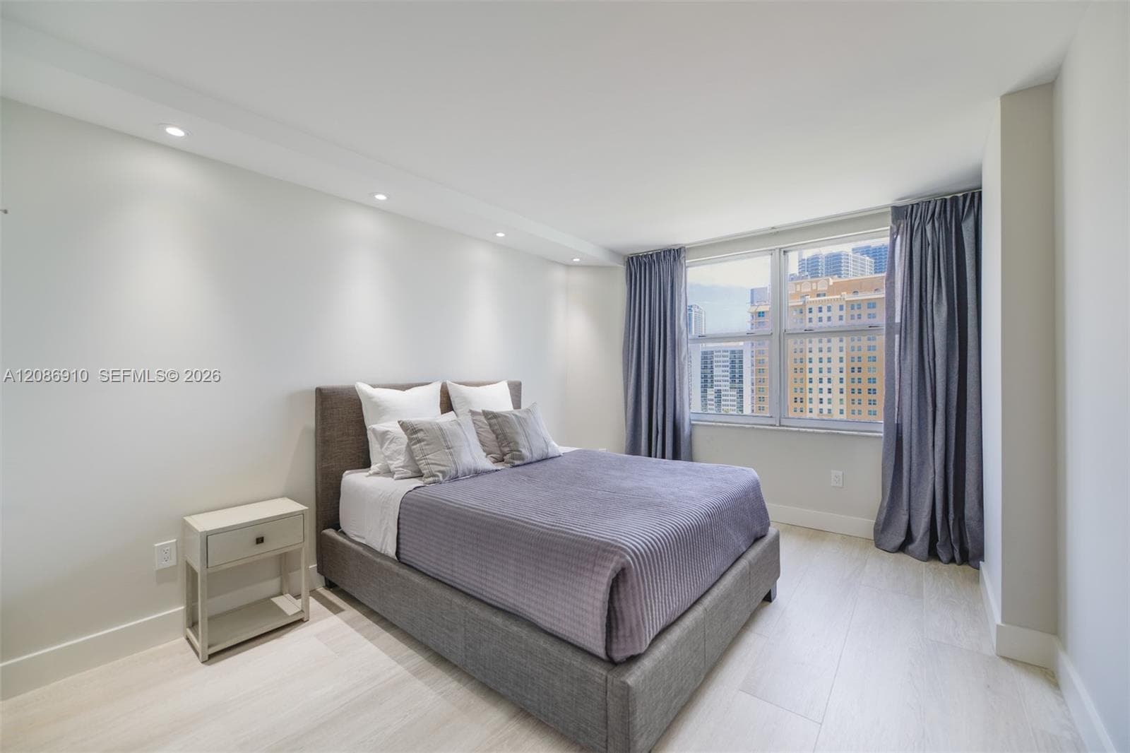 HEMISPHERES CONDO · #11H in Hallandale Beach - Photo 18