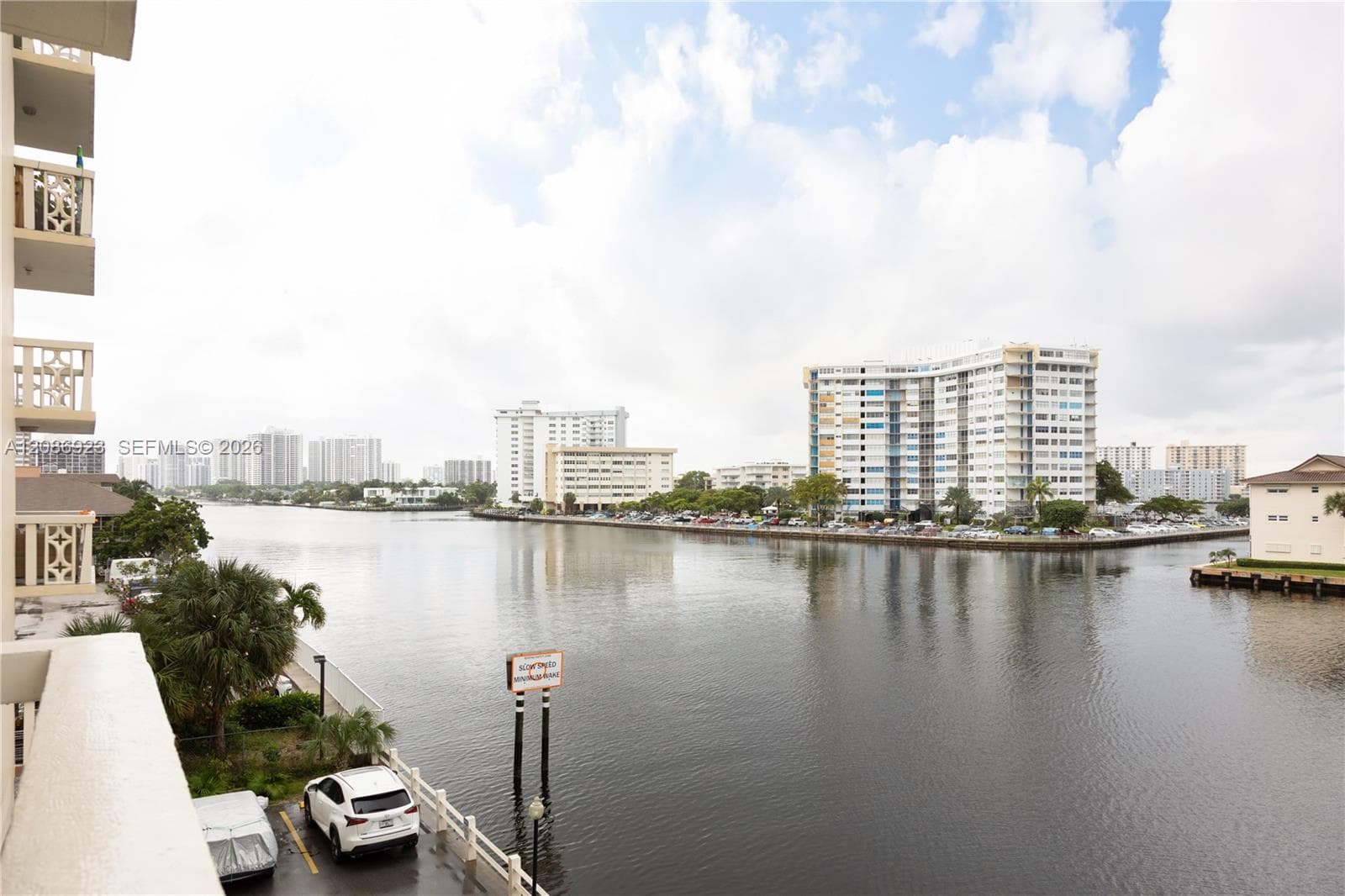 IMPERIAL TOWERS CONDO · #320 in Hallandale Beach - Photo 11