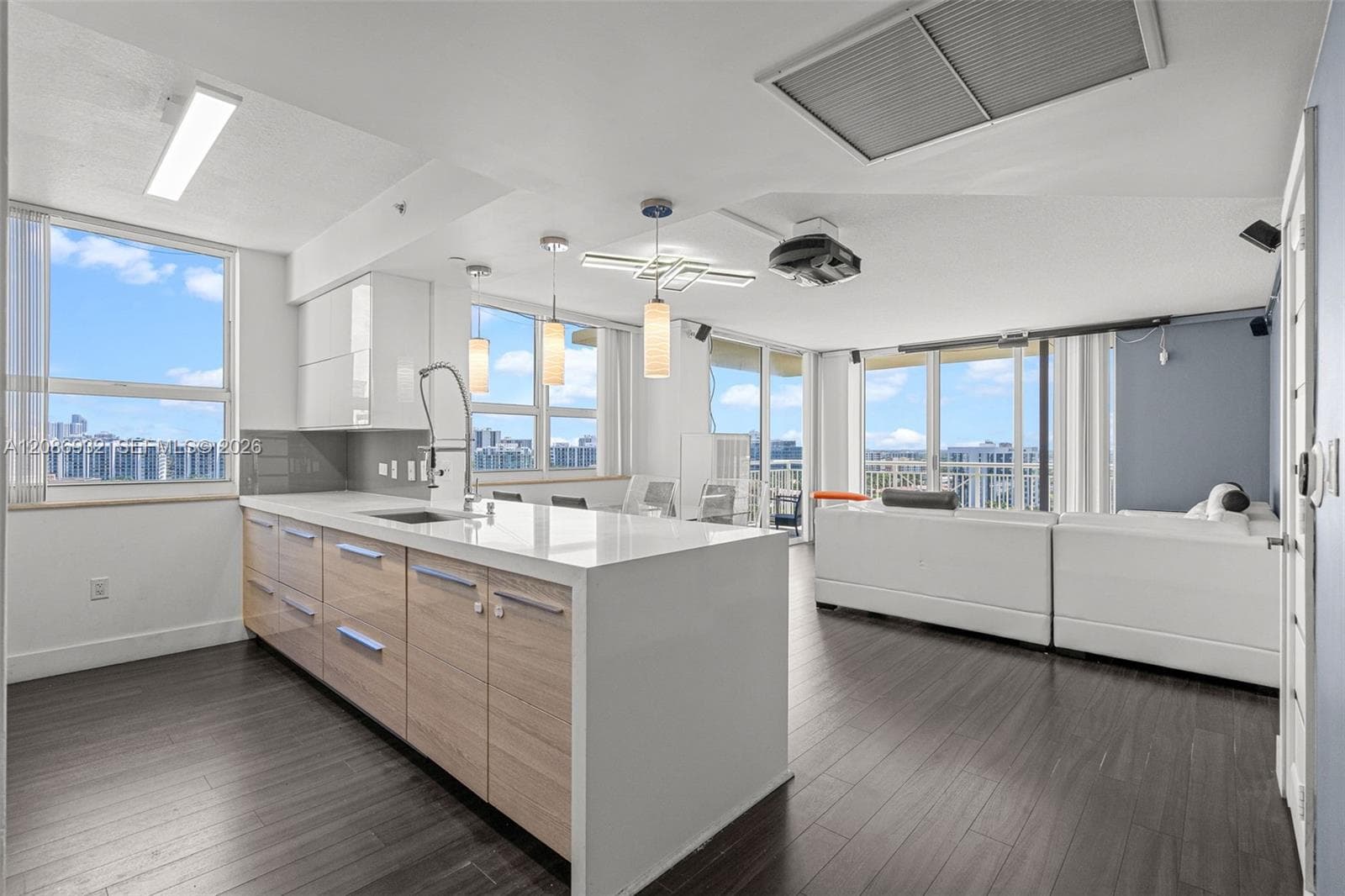 TURNBERRY ON THE GREEN · #1508 in Aventura - Photo 9
