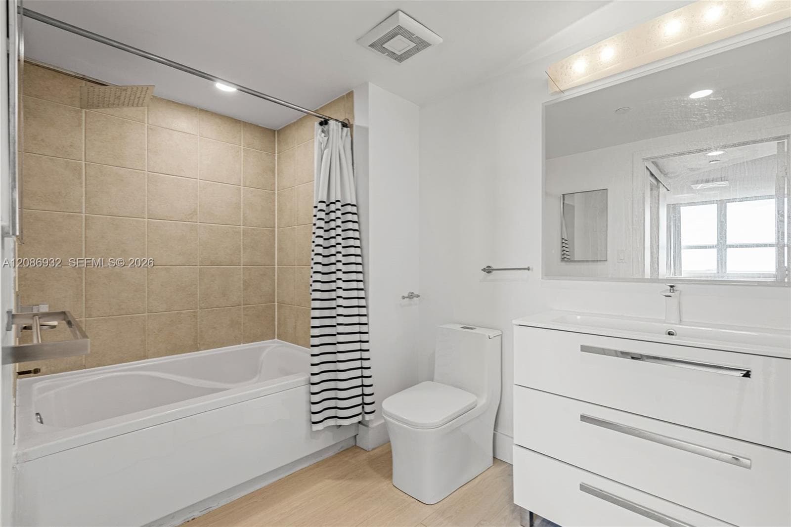 TURNBERRY ON THE GREEN · #1508 in Aventura - Photo 24