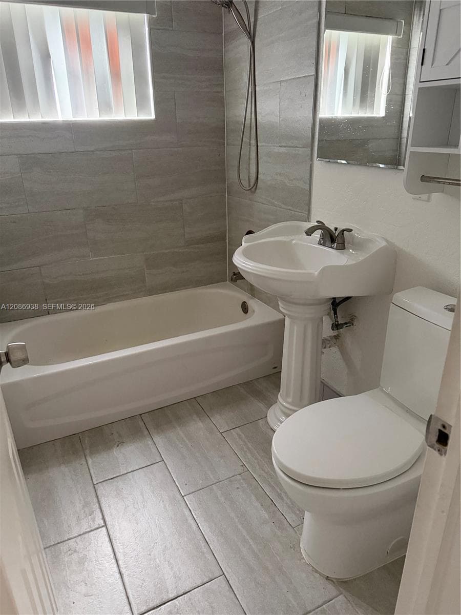16120 NW 18th Ave #0 photo 5