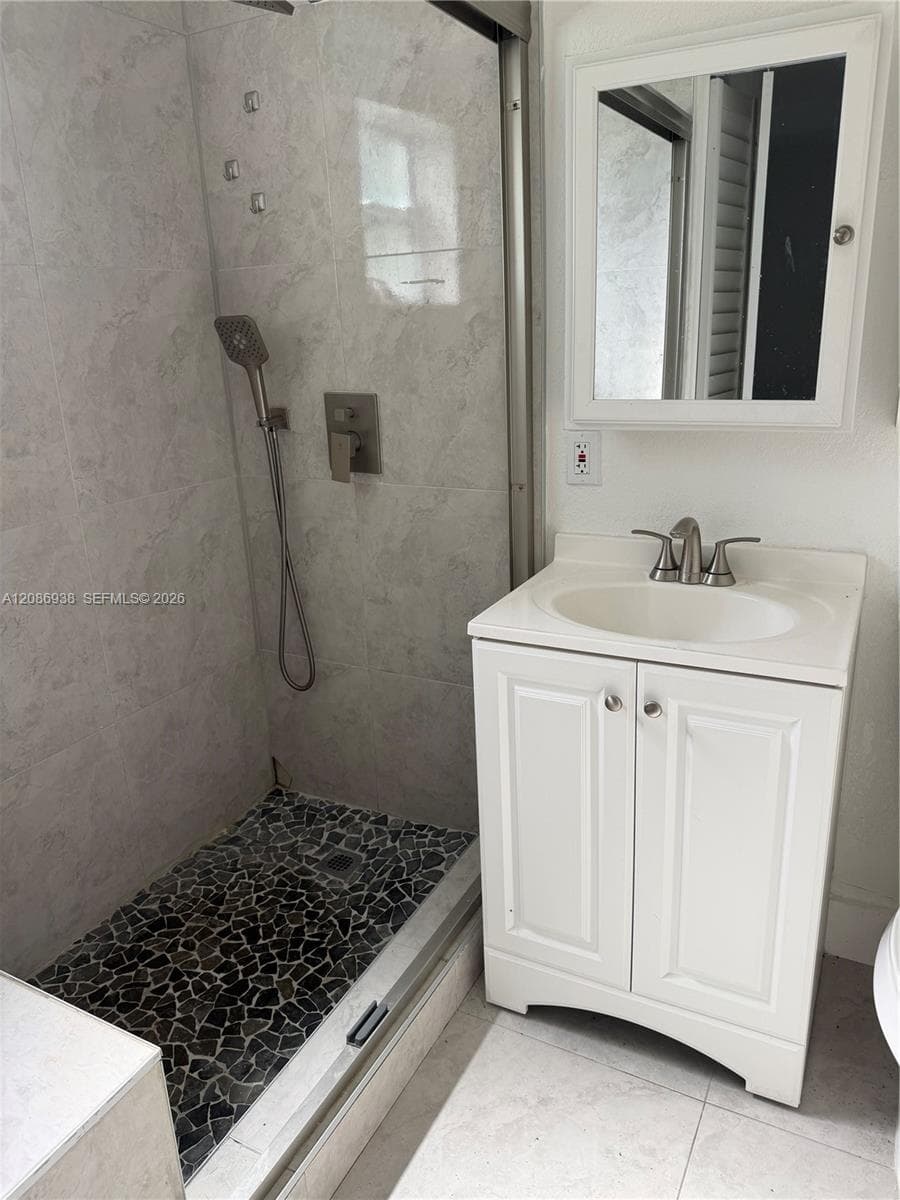 16120 NW 18th Ave #0 photo 4