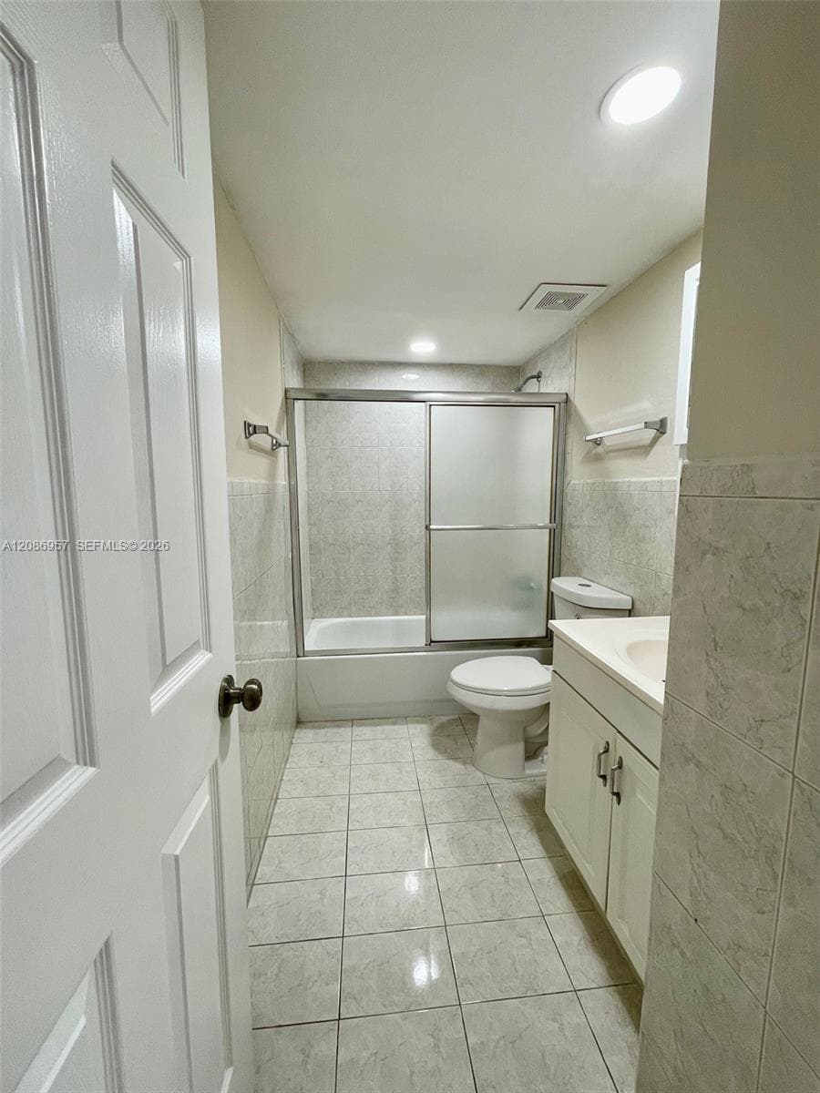 WESTLAND GARDENS CONDO · #215 in Hialeah - Photo 17