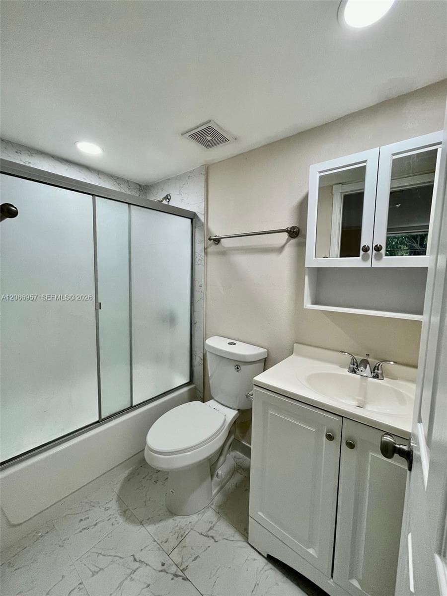 WESTLAND GARDENS CONDO · #215 in Hialeah - Photo 12
