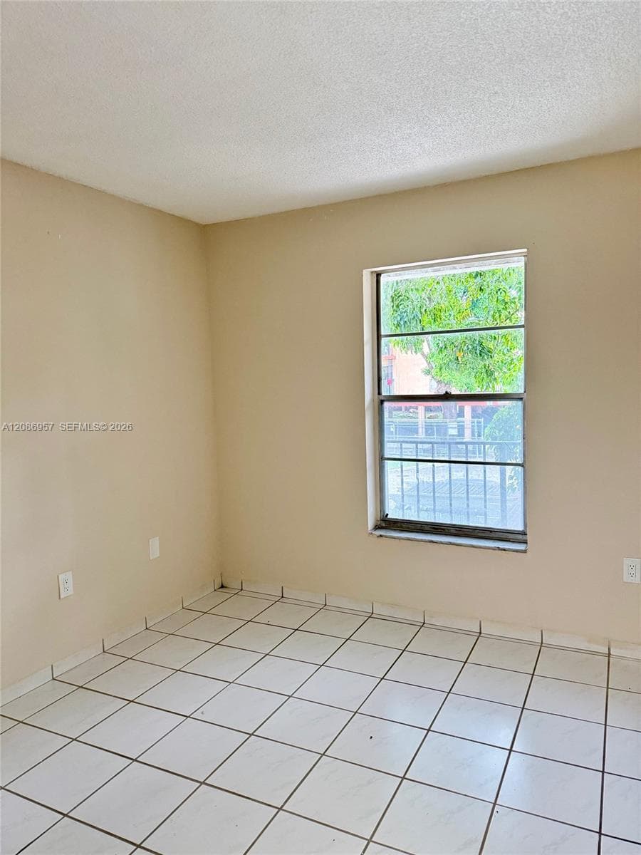 WESTLAND GARDENS CONDO · #215 in Hialeah - Photo 28
