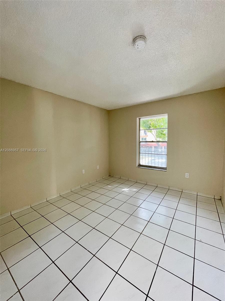 WESTLAND GARDENS CONDO · #215 in Hialeah - Photo 18