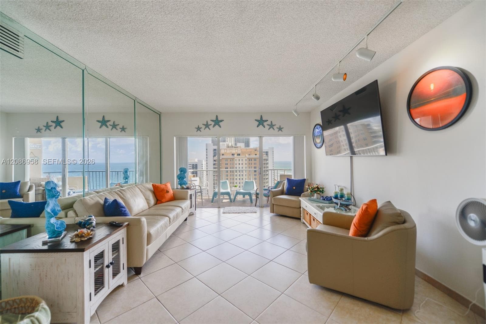 HEMISPHERES CONDO · #18B in Hallandale Beach - Photo 9