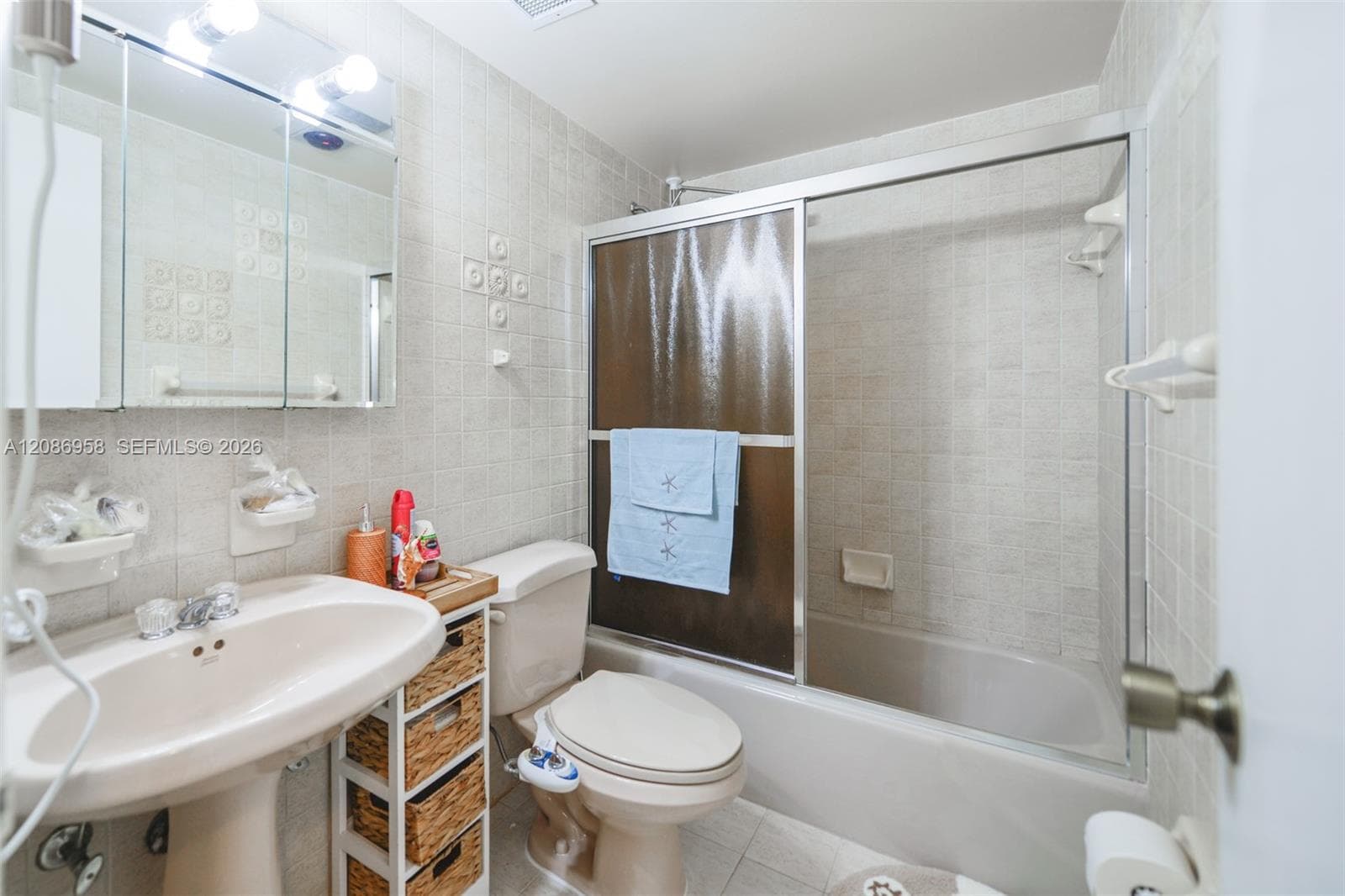 HEMISPHERES CONDO · #18B in Hallandale Beach - Photo 25