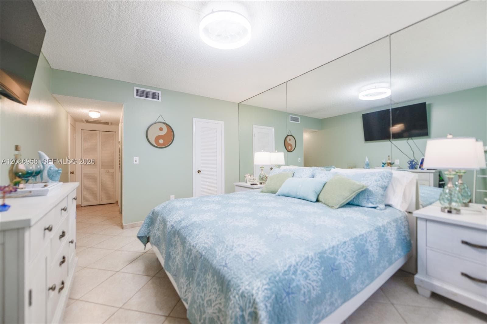 HEMISPHERES CONDO · #18B in Hallandale Beach - Photo 21