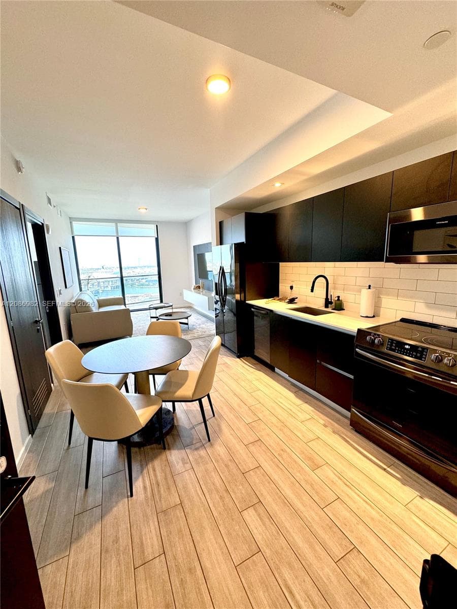 The Elser Hotel & Residences · #1510 in Miami - Photo 17