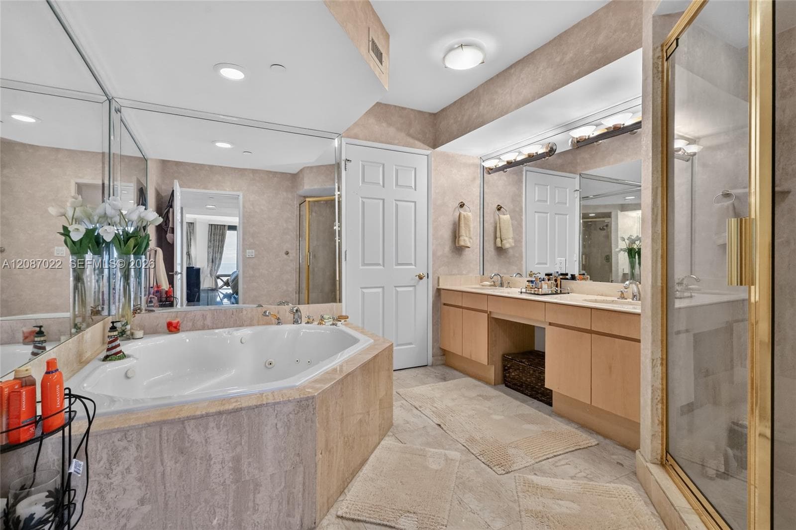MILLENNIUM CONDO · #2501 in Sunny Isles Beach - Photo 18