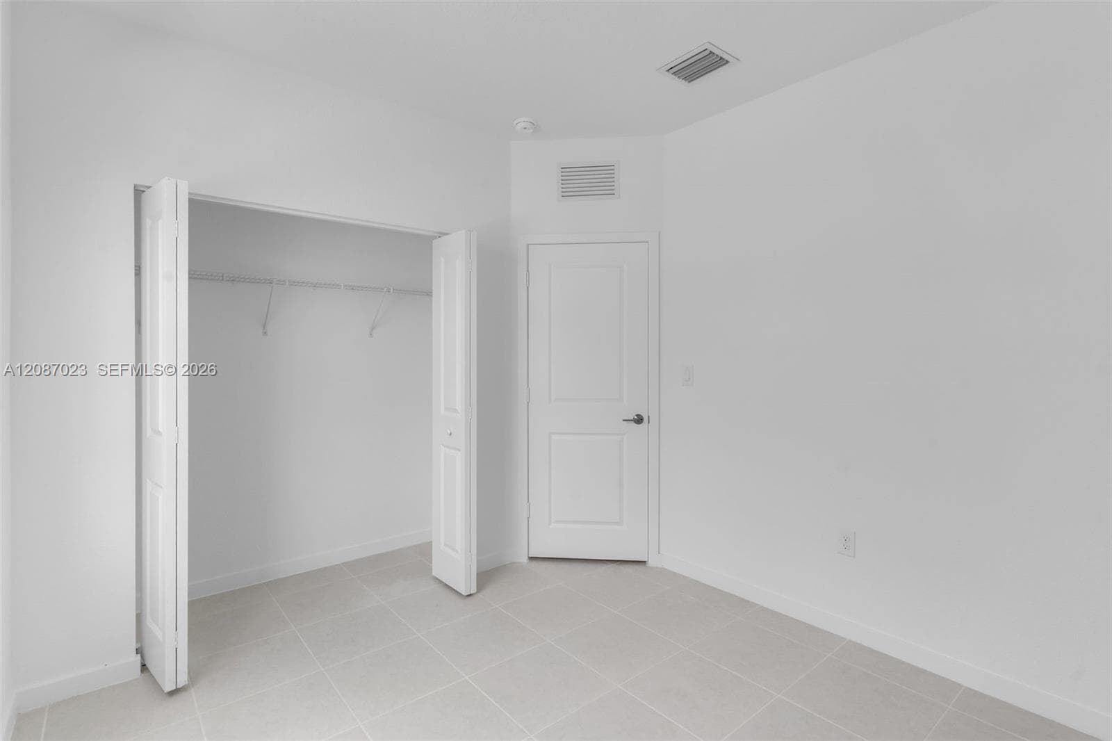 1125 SE 3rd Street photo 12