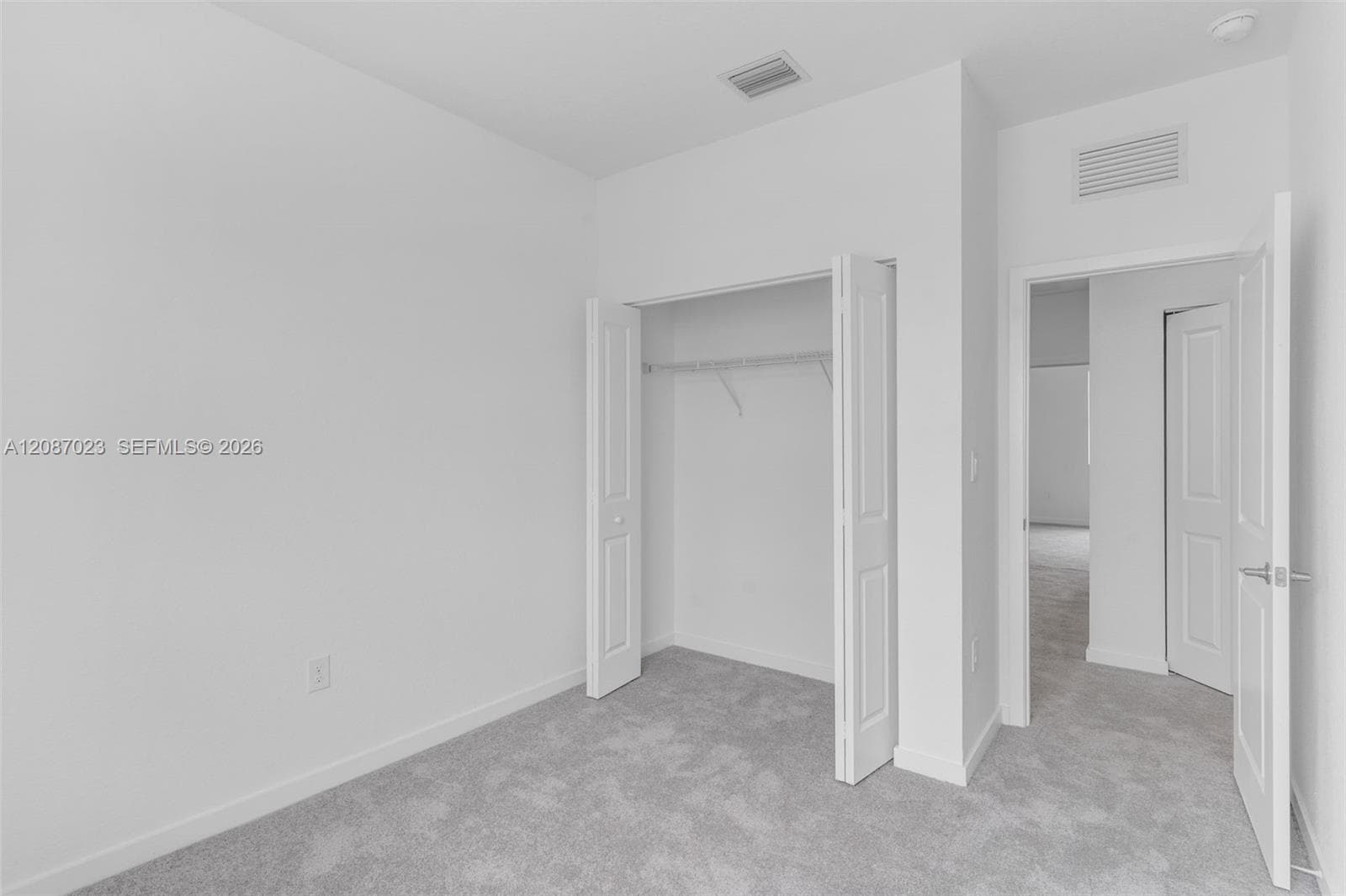 1125 SE 3rd Street photo 20
