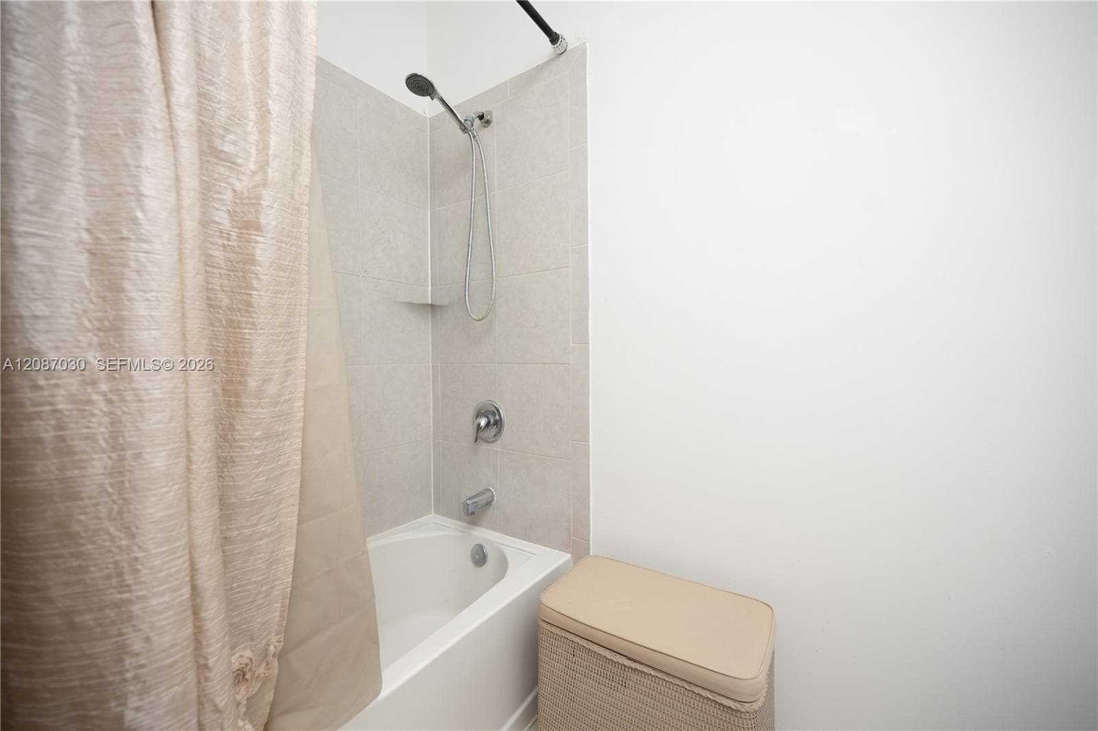 1231 SE 27th Ter #0 photo 16
