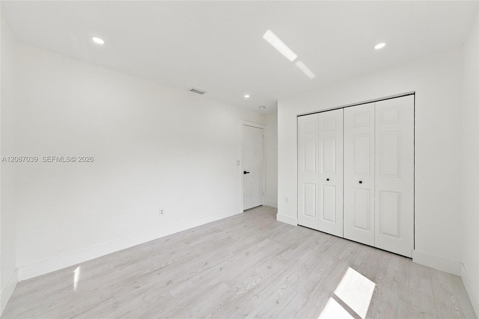 1707 S Curlew Ln photo 24