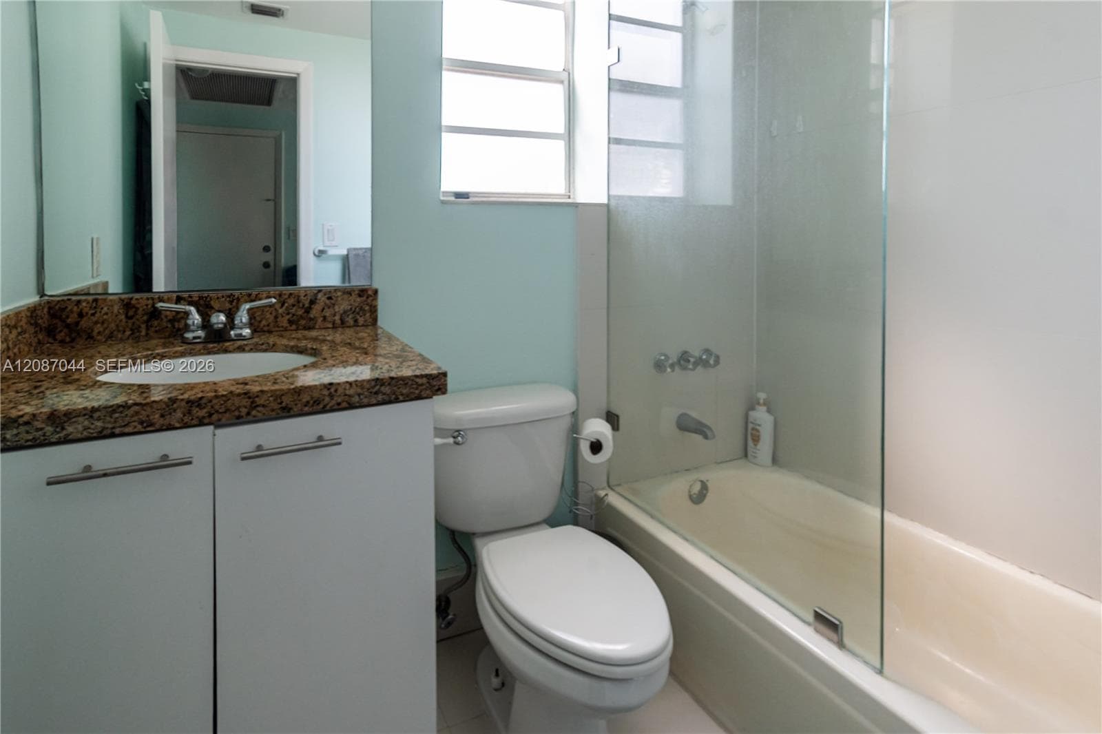 The Drake Condo · #309 in Miami Beach - Photo 6
