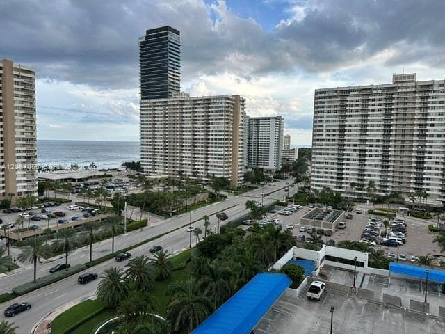 OCEAN MARINE YACHT CLUB C · #1103 in Hallandale Beach - Photo 24