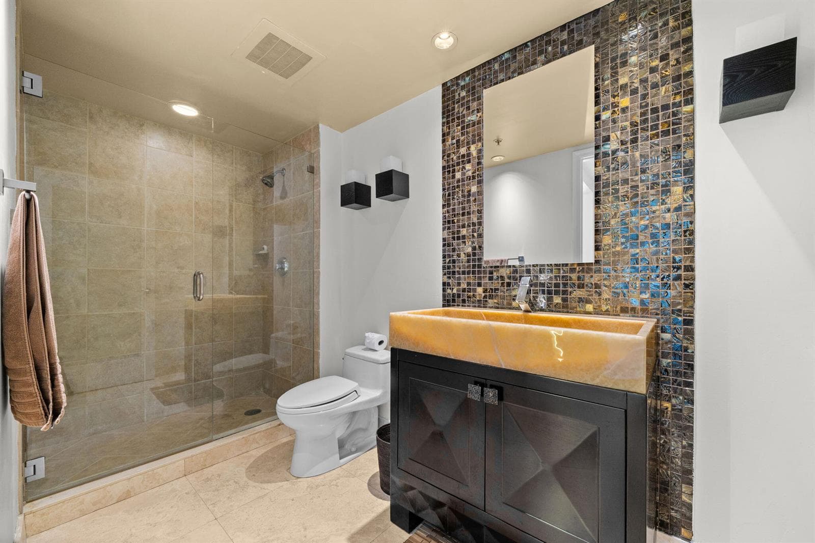 2nd Bathroom