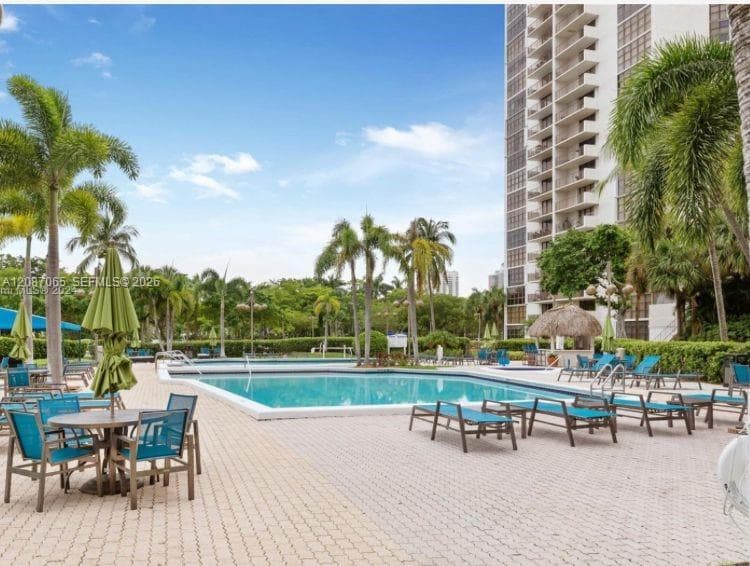 CLIPPER · #1005 in Aventura - Photo 27