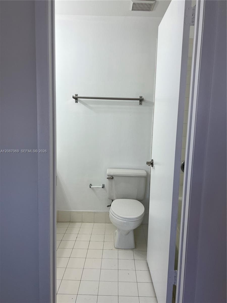 MARINA REAL CONDO NO 4 · #304 in Miami - Photo 23