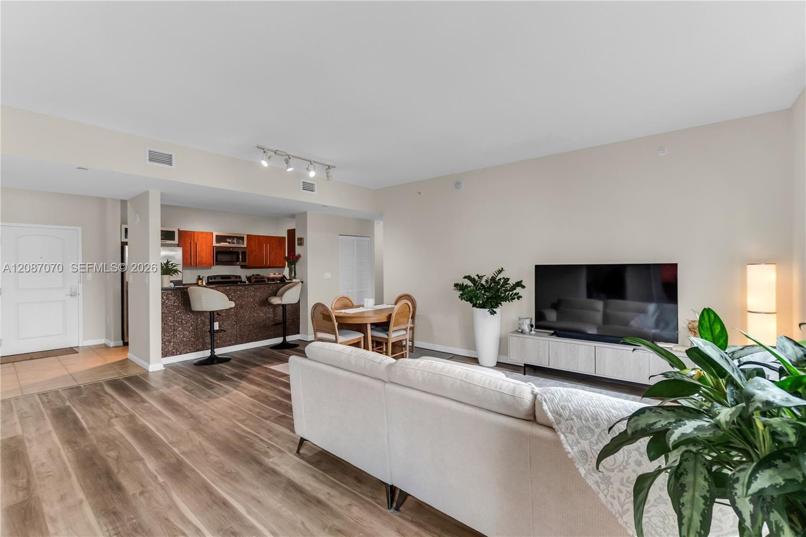 TOSCANO CONDO · #312S in Miami - Photo 6