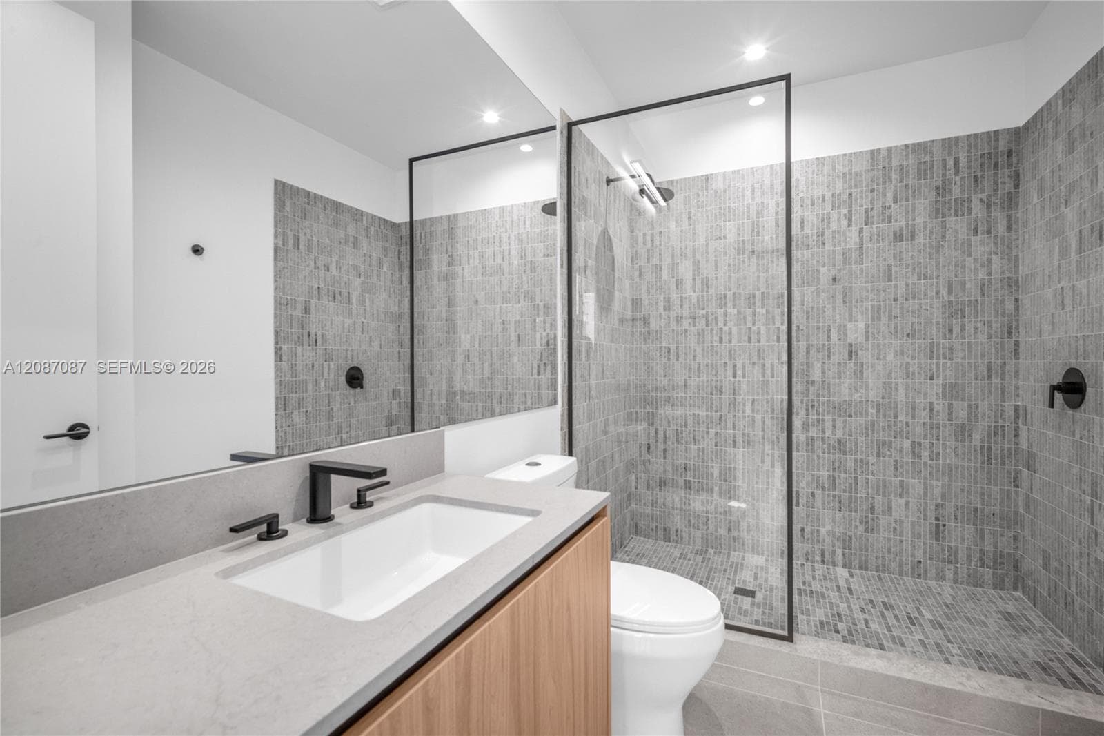 DONMOORE VILLA AMD PL · #504 in Miami - Photo 17