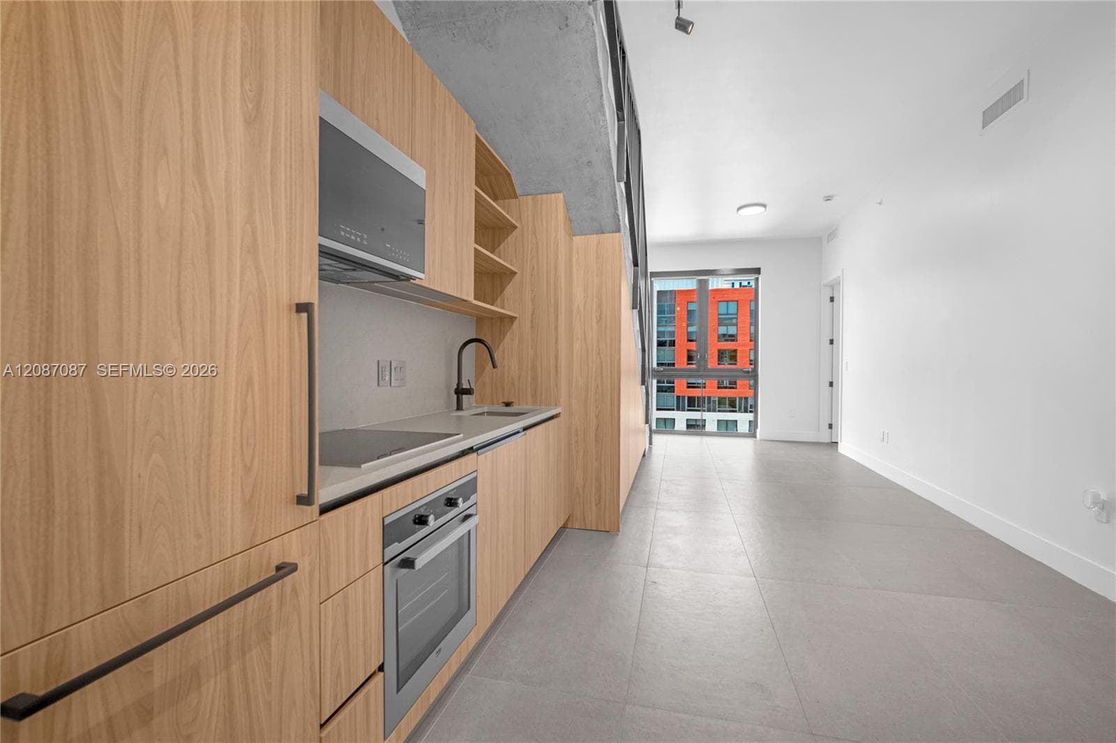 DONMOORE VILLA AMD PL · #504 in Miami - Photo 8