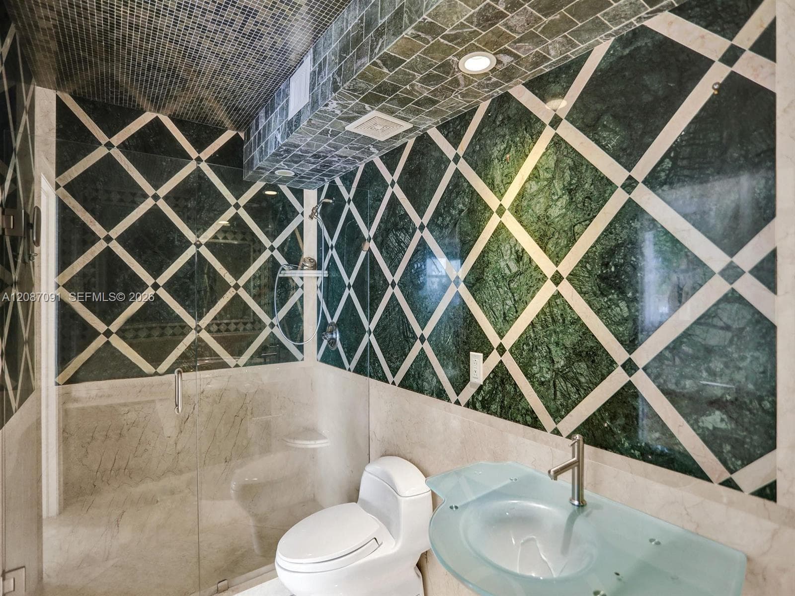 LA MER ESTATES · #402 in Hallandale Beach - Photo 27