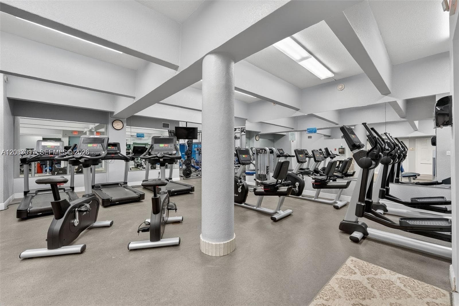 LA MER ESTATES · #402 in Hallandale Beach - Photo 20