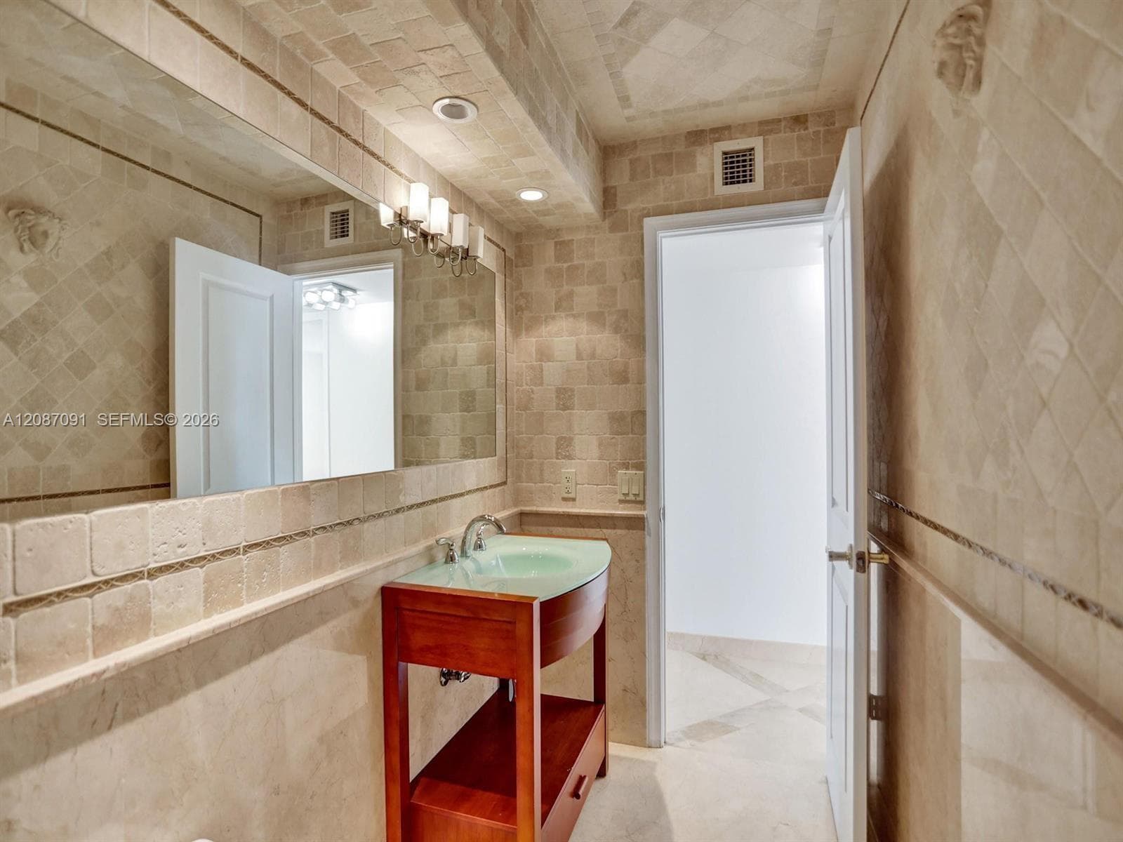 LA MER ESTATES · #402 in Hallandale Beach - Photo 24