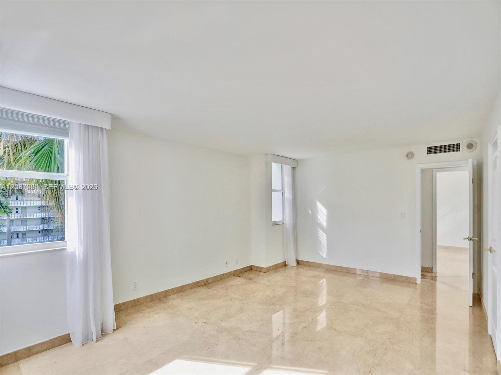 LA MER ESTATES · #402 in Hallandale Beach - Photo 30
