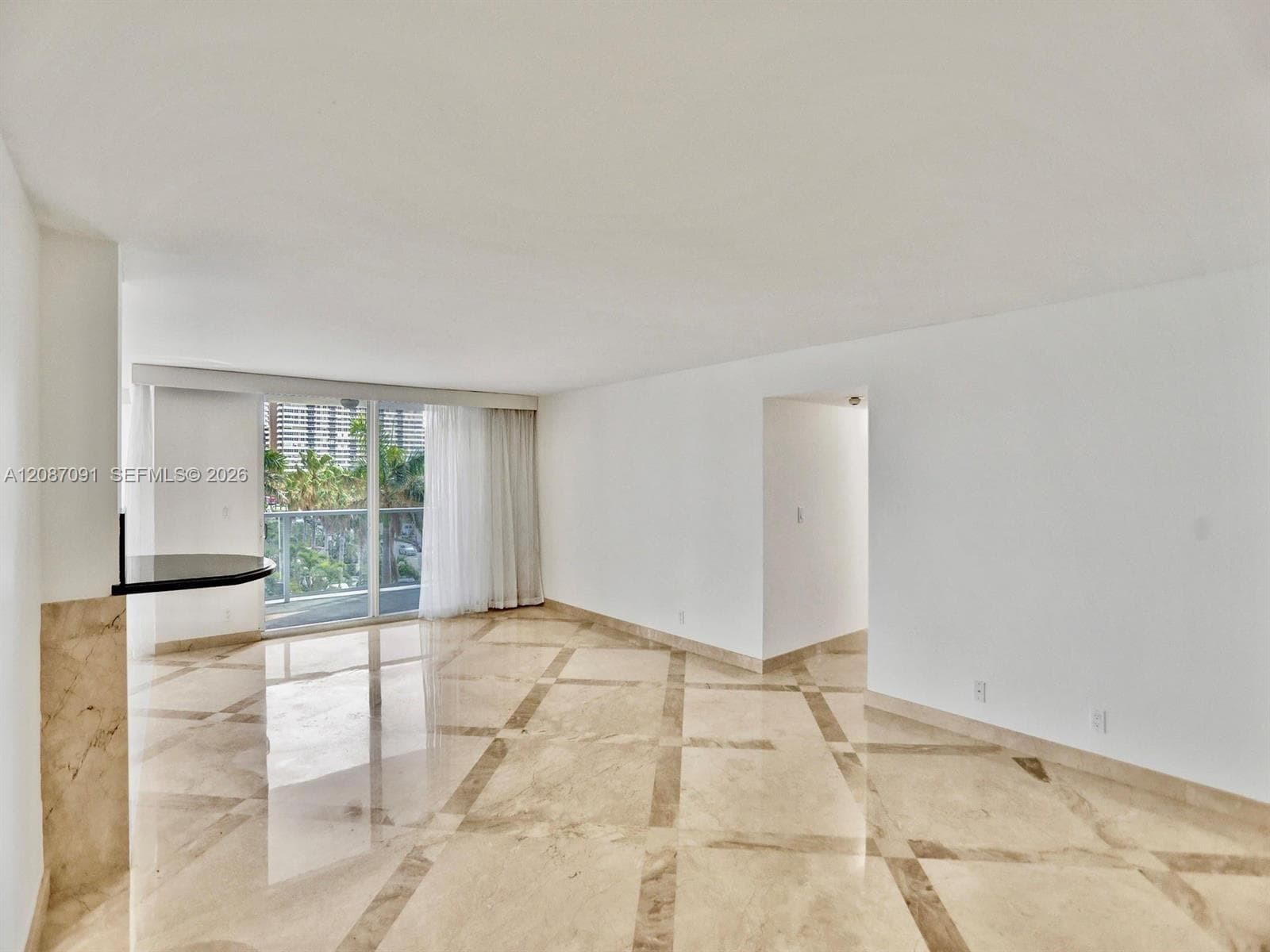 LA MER ESTATES · #402 in Hallandale Beach - Photo 37