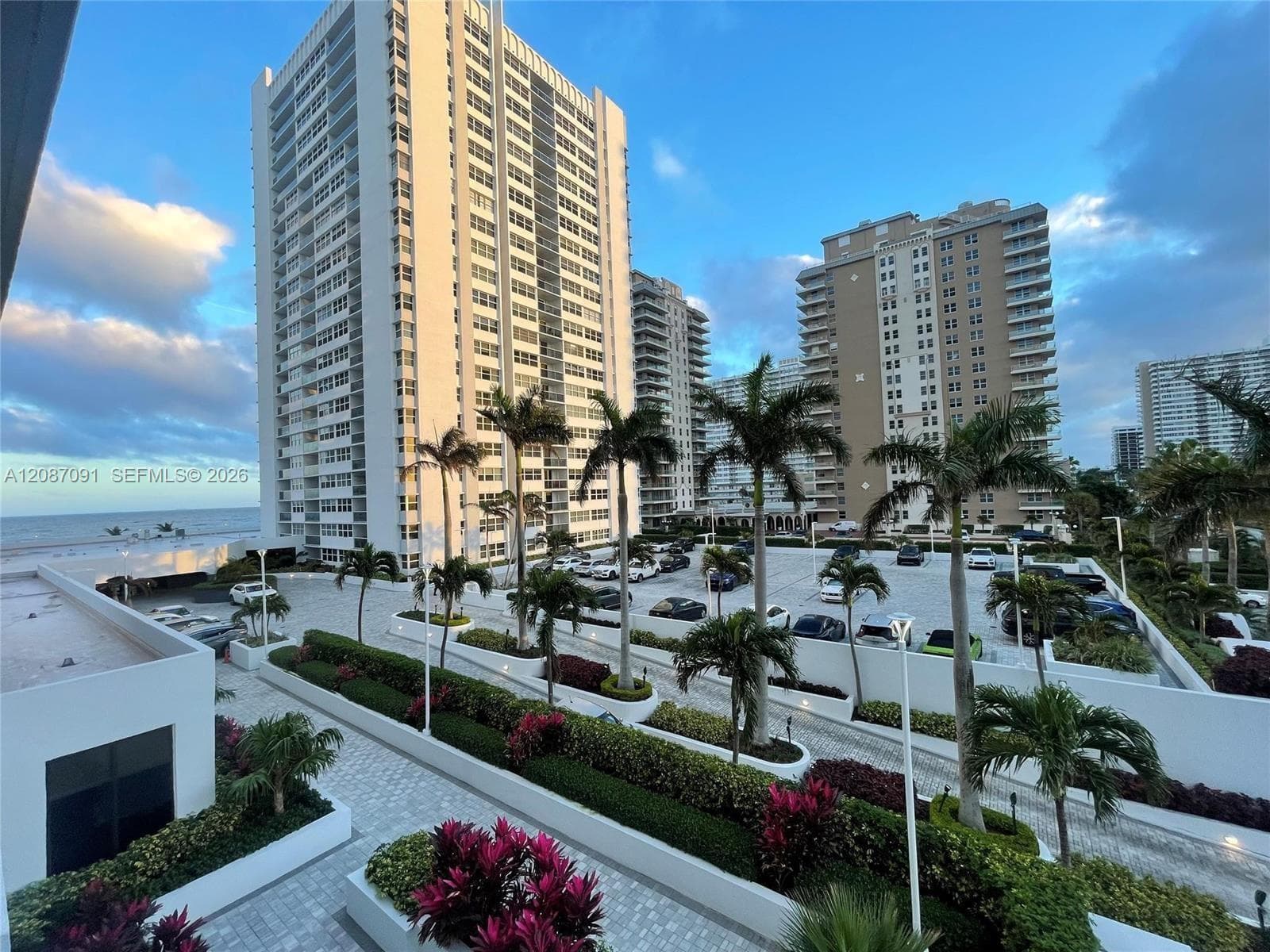 LA MER ESTATES · #402 in Hallandale Beach - Photo 15