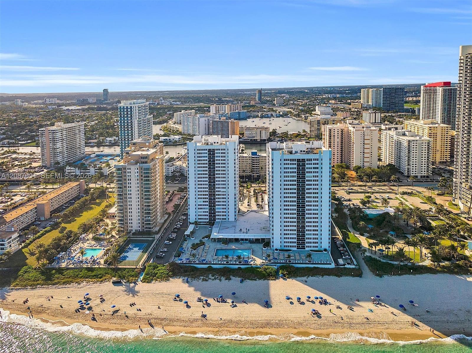 LA MER ESTATES · #402 in Hallandale Beach - Photo 44
