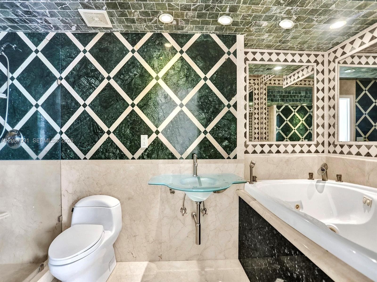 LA MER ESTATES · #402 in Hallandale Beach - Photo 29