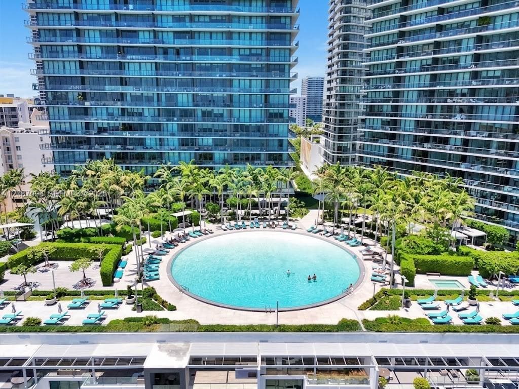 Paraiso Bay · #4705 in Miami - Photo 22