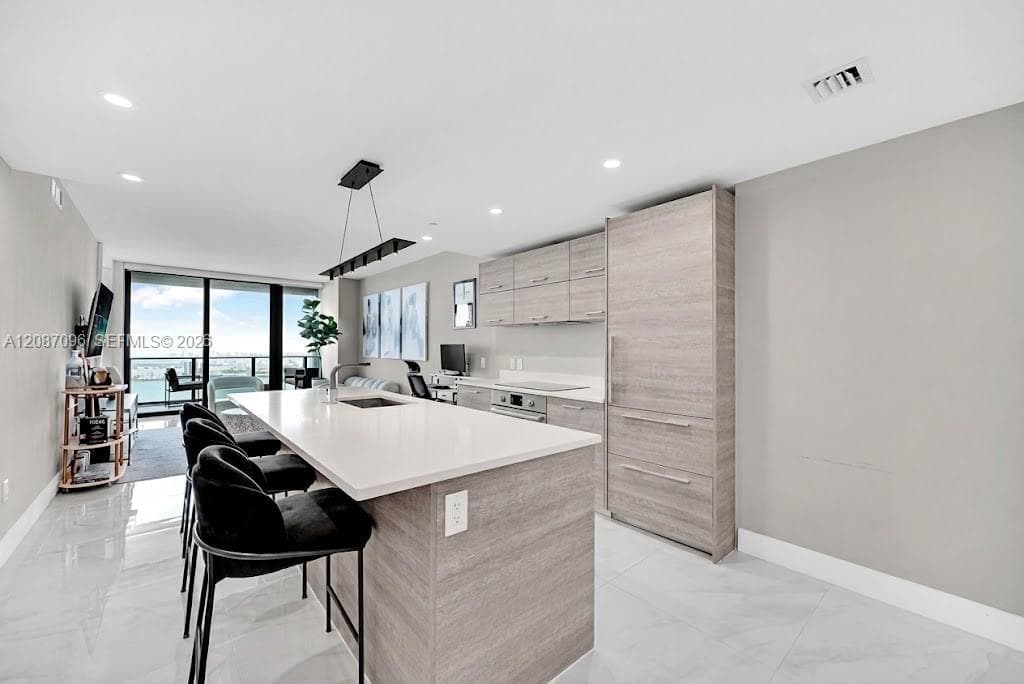 Paraiso Bay · #4705 in Miami - Photo 8