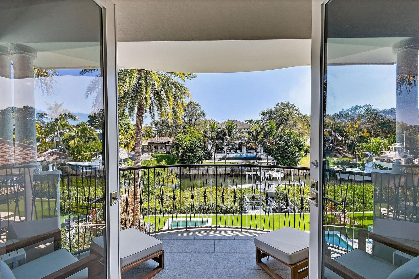12860InshoreDr(98)