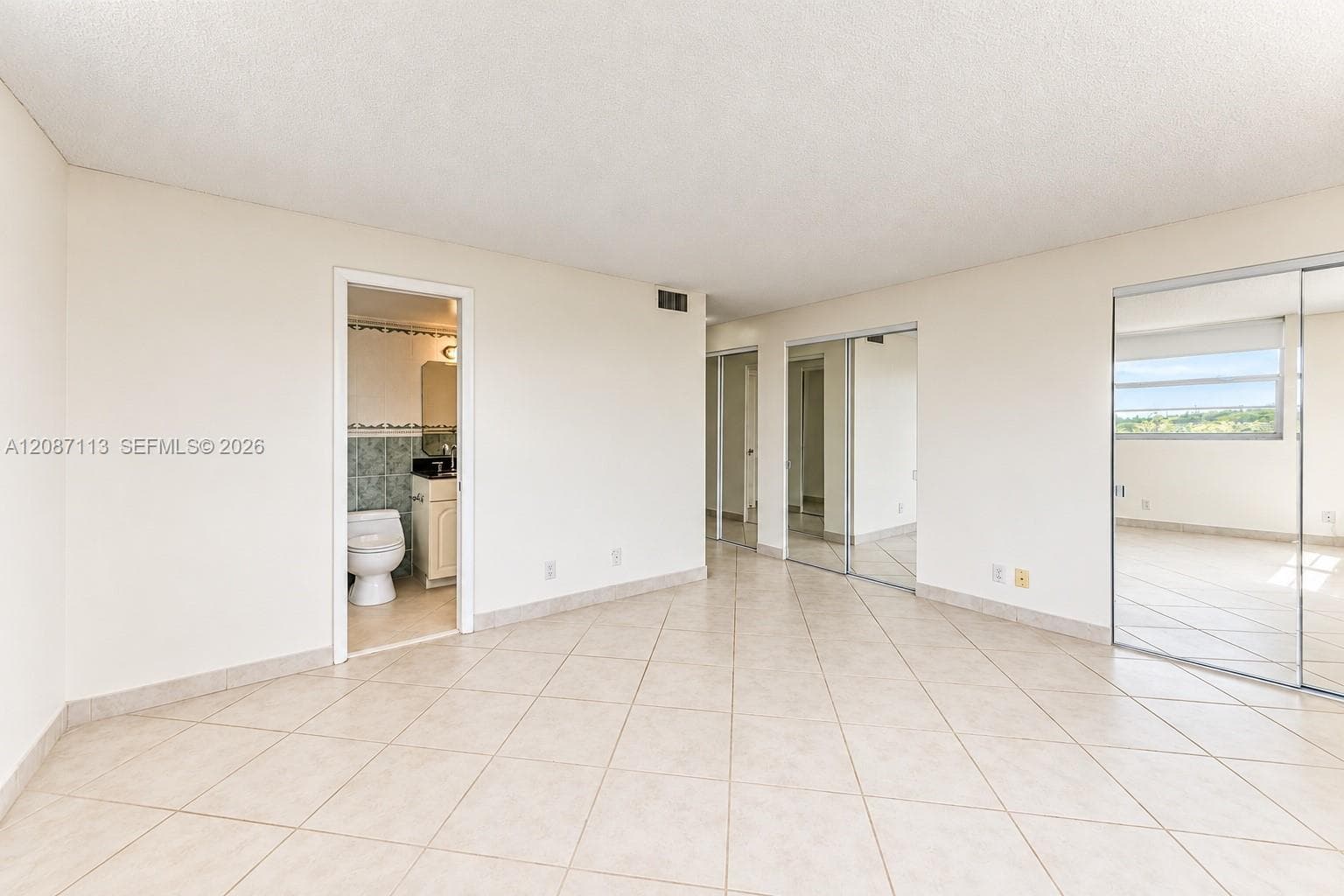 MEADOWBROOK LAKES VIEW CO · #408 in Dania Beach - Photo 19