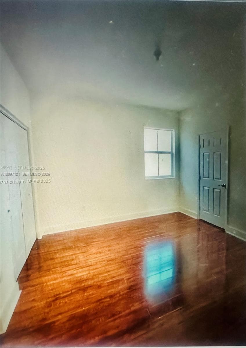 10464 NW 70th Ln photo 17