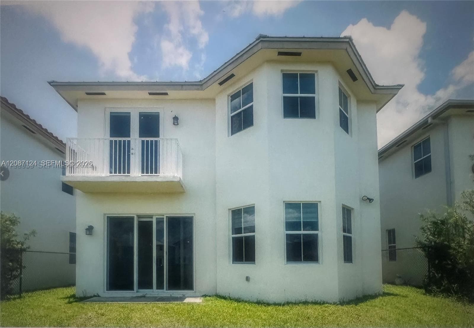 10464 NW 70th Ln photo 35