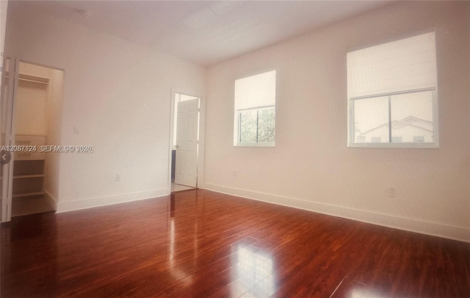 10464 NW 70th Ln photo 25