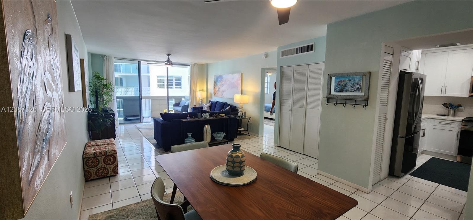 SOUTH BAY CLUB CONDO · #836 in Miami Beach - Photo 3