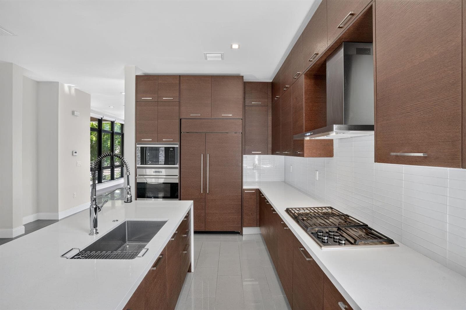 21-web-or-mls-DSC00733