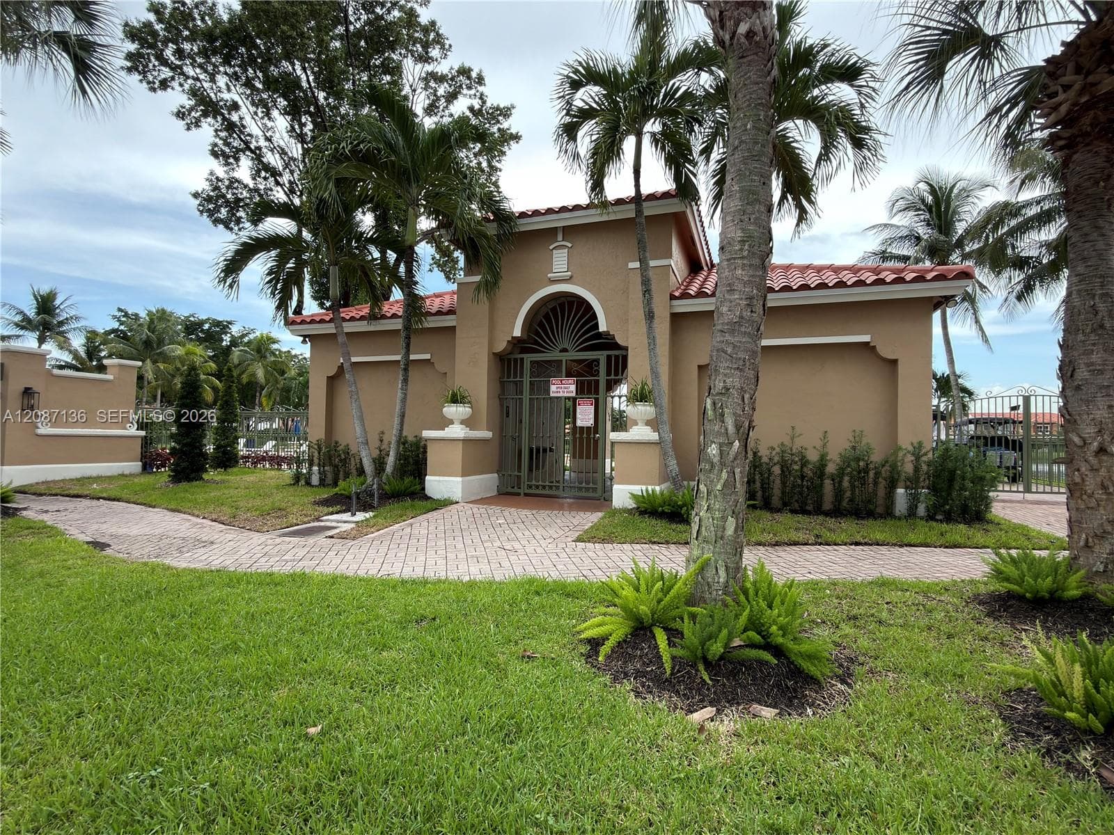 THE COURTS AT DORAL ISLES · #1621 in Doral - Photo 26