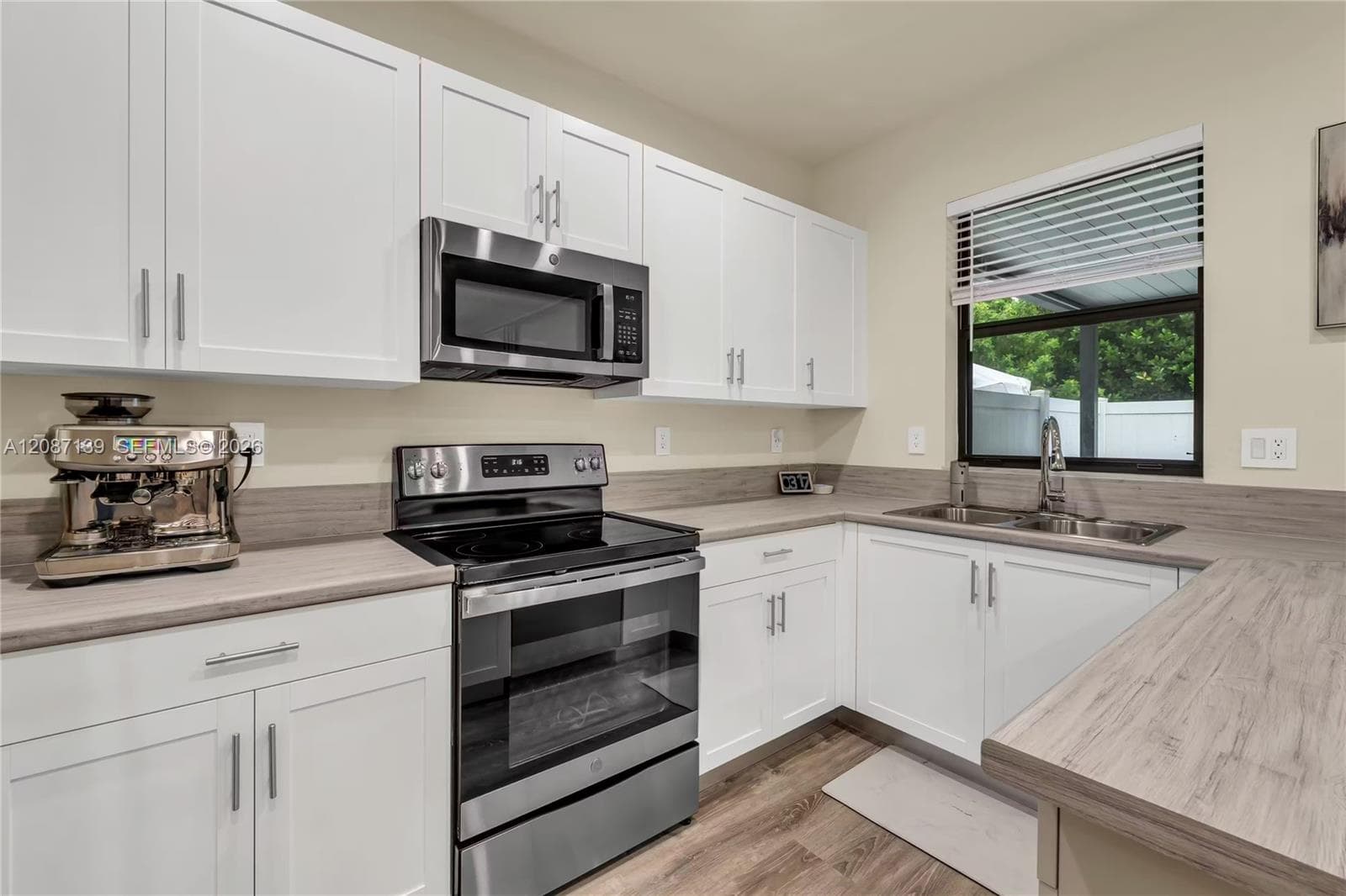 11079 W 32nd Ln photo 5