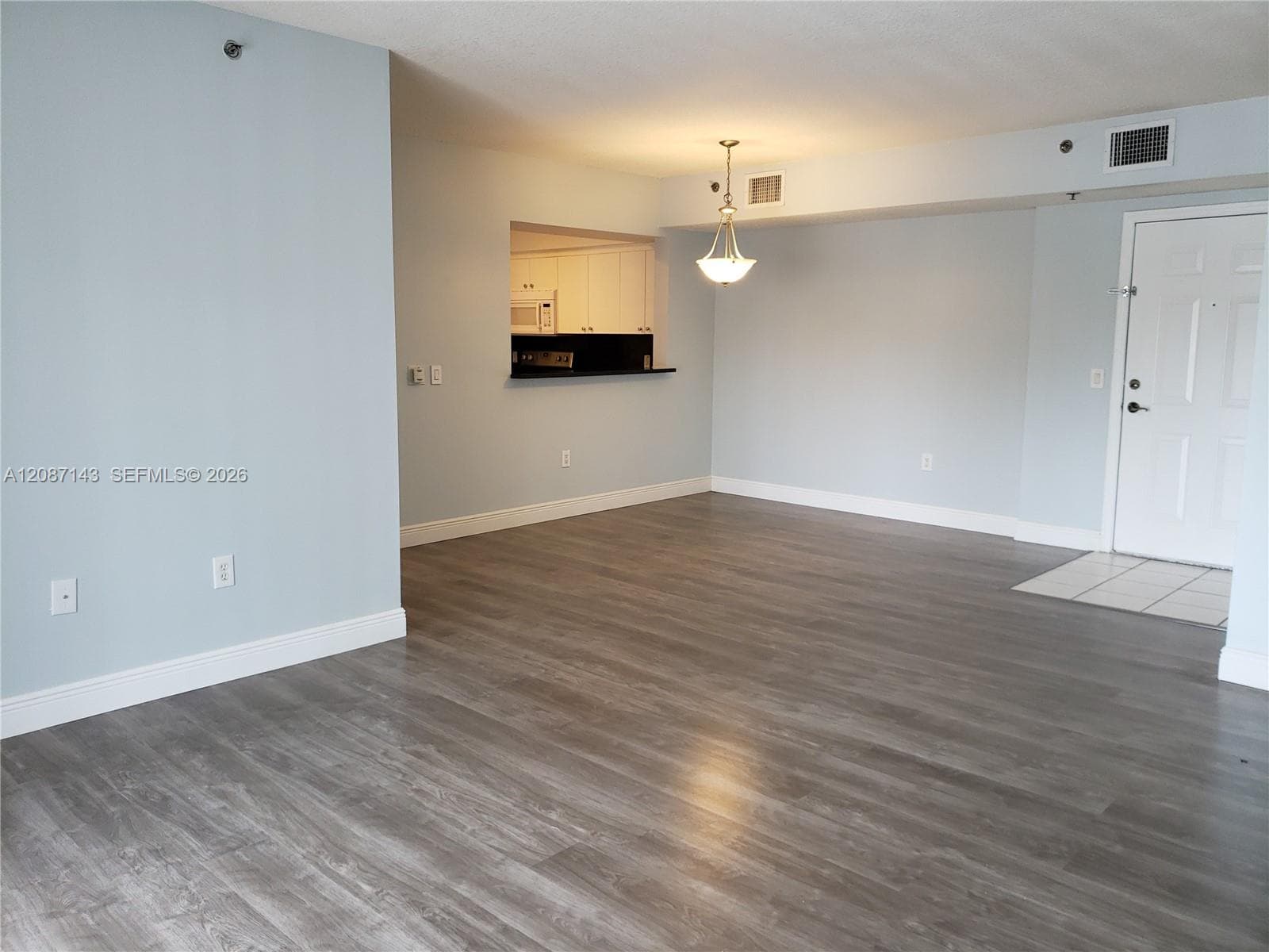 KEYSTONE COURTS CONDO · #W212 in Miami - Photo 10