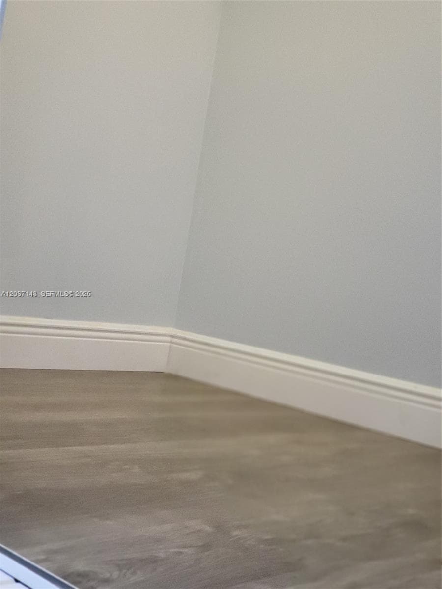 KEYSTONE COURTS CONDO · #W212 in Miami - Photo 18