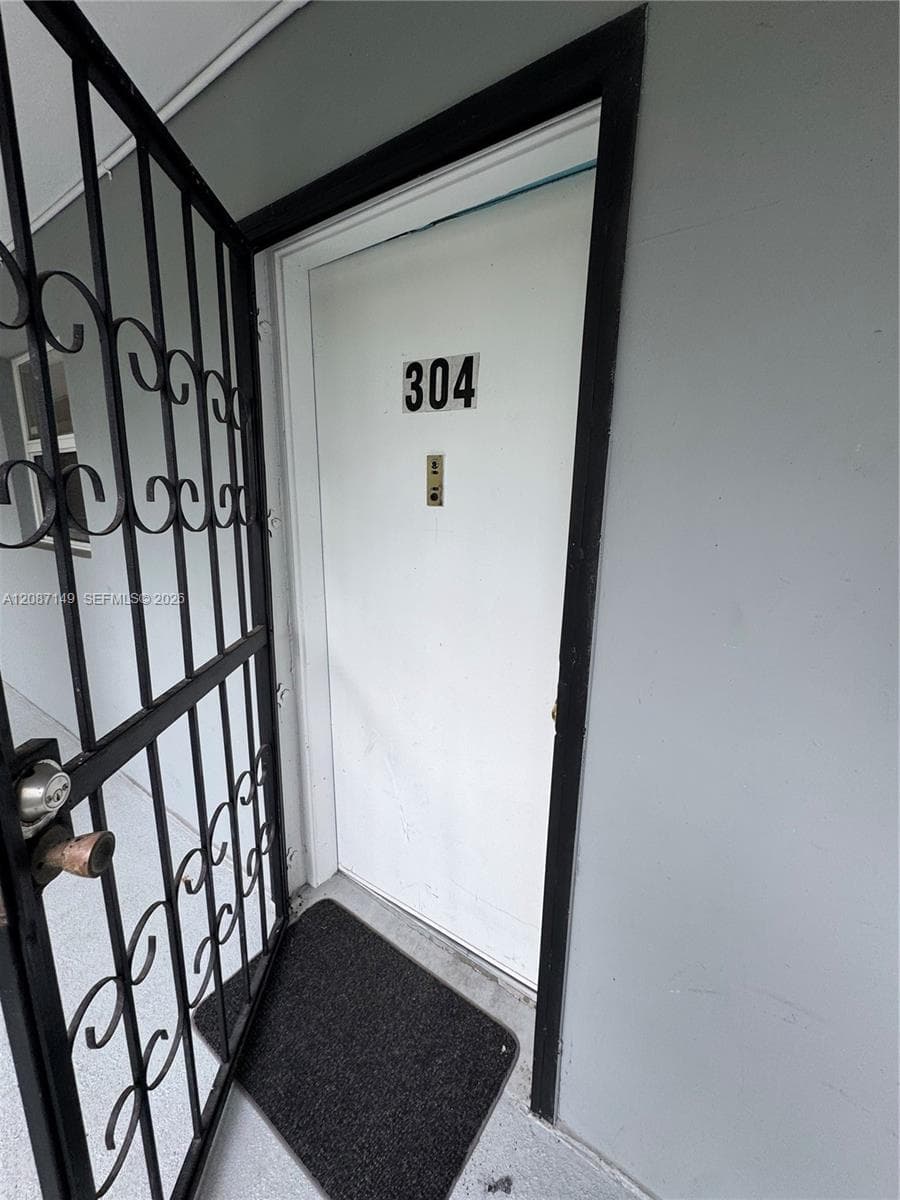 Heritage Condo · #304 in North Miami - Photo 17